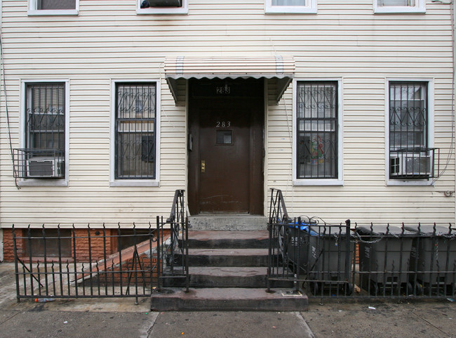 283 Troutman St in Brooklyn, NY - Foto de edificio - Building Photo