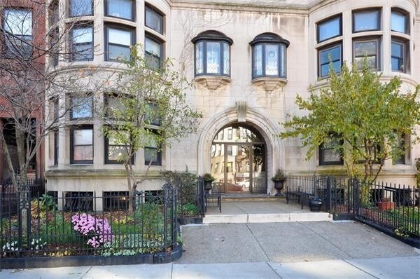 857 Beacon St in Boston, MA - Building Photo - Building Photo