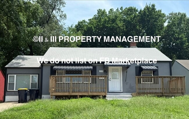 property at 7235 Forest Ave