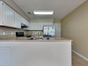 138 Lions Gate Rd in Savannah, GA - Foto de edificio - Building Photo