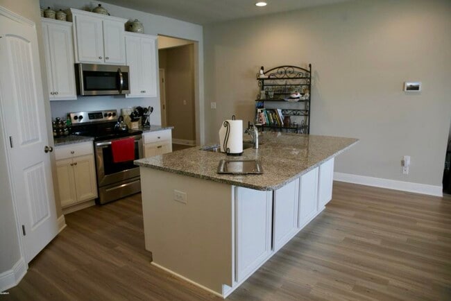 115 Moonraker Cir in Panama City Beach, FL - Building Photo - Building Photo