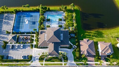 3509 Bauer Rd in Royal Palm Beach, FL - Building Photo - Building Photo