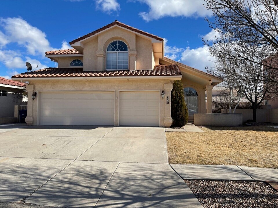 9204 Calistoga Ave NE in Albuquerque, NM - Building Photo
