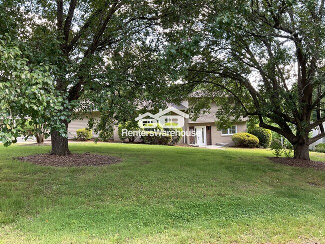 245 Enwood Dr in Charlotte, NC - Building Photo - Building Photo
