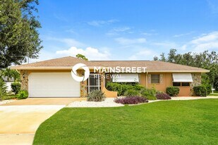 4024 Gingold St in Port Charlotte, FL - Building Photo