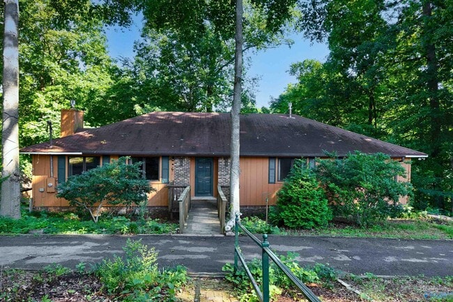 286 Springhill Rd NW in Huntsville, AL - Building Photo - Building Photo