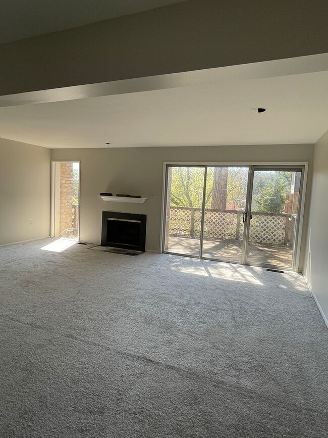 1983 Greenberry Rd in Baltimore, MD - Building Photo - Building Photo