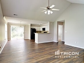2113 Sebastiani Dr in Charlotte, NC - Building Photo - Building Photo