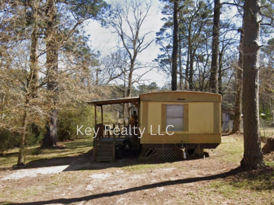 112 Anthony St in Pineville, LA - Building Photo