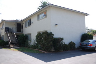 1455 Raymond Ave in Pasadena, CA - Building Photo - Building Photo