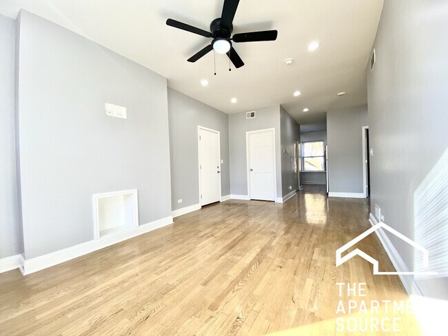 1010 W Sunnyside Ave, Unit 3 in Chicago, IL - Building Photo - Building Photo