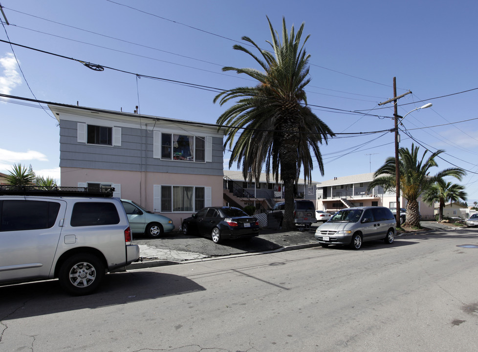 Meade Avenue Apartments in San Diego, CA - Building Photo