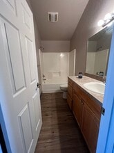 1835 Lexington Ave in Klamath Falls, OR - Building Photo - Building Photo