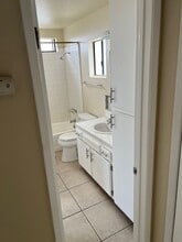 3301 W 139th St in Hawthorne, CA - Building Photo - Building Photo