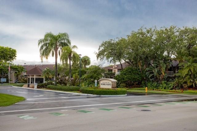 4770 NW 102nd Ave in Doral, FL - Building Photo