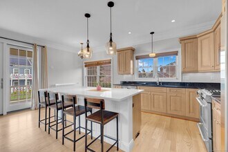 22 Ocean Ave in Milford, CT - Building Photo - Building Photo