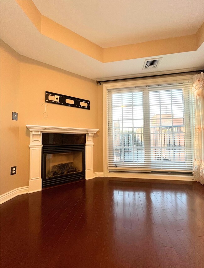 101 Sheldrake Pl in Mamaroneck, NY - Building Photo - Building Photo