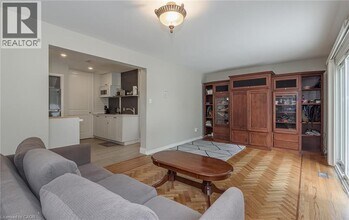 3 Pottery Crescent in Brampton, ON - Building Photo - Building Photo