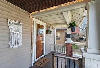 2413 Crosby St in Rockford, IL - Building Photo - Building Photo
