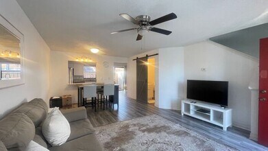 1718 Silver Creek Ct in Orlando, FL - Building Photo - Building Photo