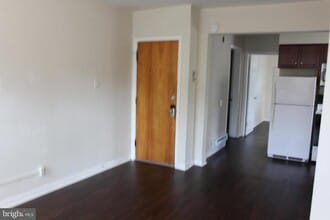 223 W Bridge St in Morrisville, PA - Building Photo - Building Photo