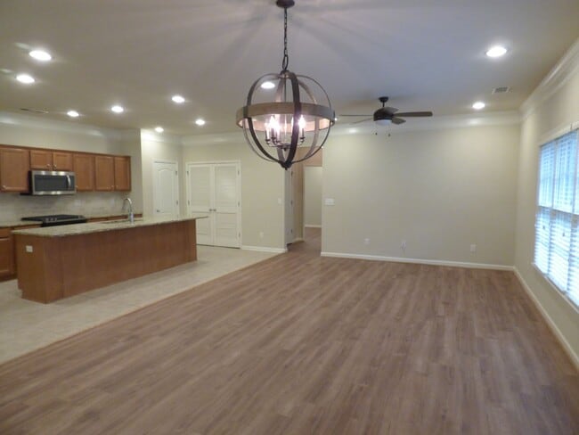 2370 Acton Park Cir in Birmingham, AL - Building Photo - Building Photo
