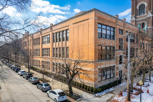 1660 N Hudson Ave in Chicago, IL - Building Photo - Building Photo