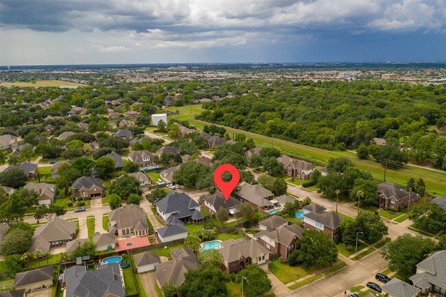 property at 2407 Hanston Ct