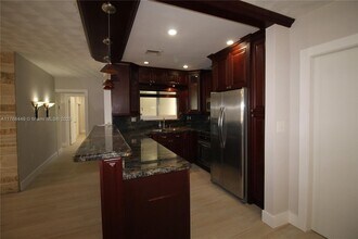 4540 SW 15th St in Miami, FL - Building Photo - Building Photo