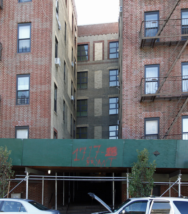 1715-1717 Bryant Ave in Bronx, NY - Building Photo - Building Photo