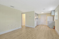 3069 Woodside Ave photo'