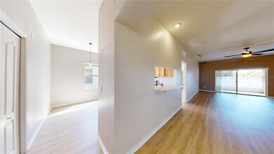 1853 Atlantic Dr in Ruskin, FL - Building Photo - Building Photo