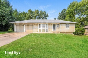 8304 Hunter, Unit 2 in Raytown, MO - Building Photo