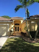 1138 Croton Ct in Weston, FL - Building Photo - Building Photo