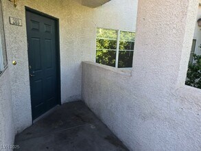 2120 Calville St in Las Vegas, NV - Building Photo - Building Photo