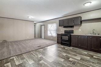 11621 Annandale Rd in Crowley, TX - Building Photo - Building Photo