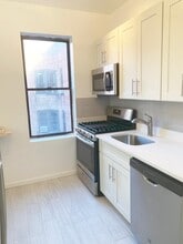 29-33-33 51st St in Weehawken, NJ - Building Photo - Building Photo