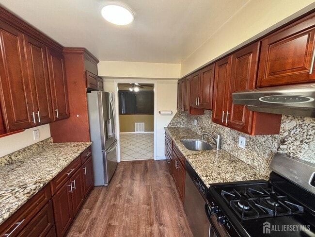 property at 115 Dunham Ave