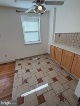 12450 Knights Rd in Philadelphia, PA - Foto de edificio - Building Photo