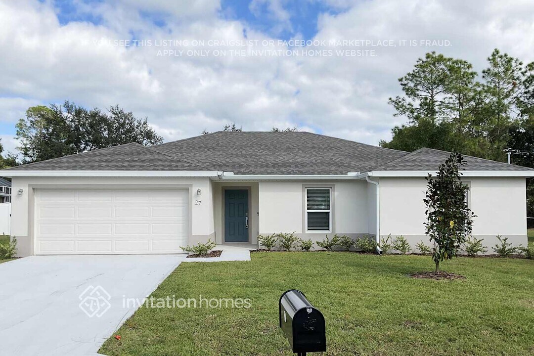 27 White Hurst Ln in Palm Coast, FL - Foto de edificio