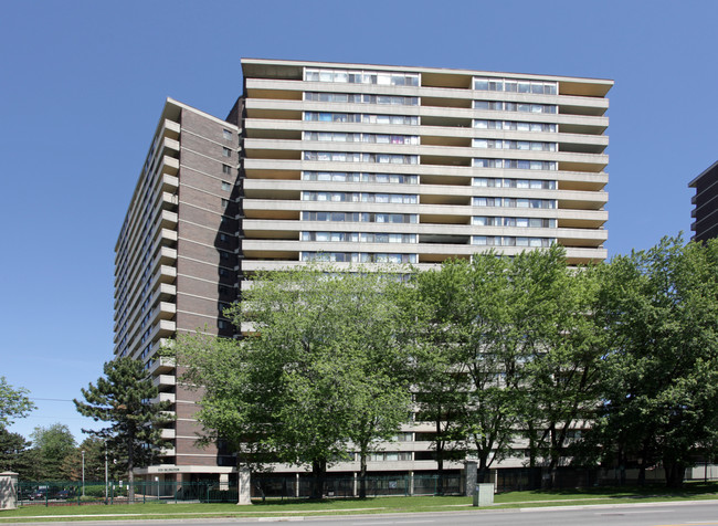 Academy Place in Toronto, ON - Building Photo - Building Photo