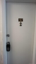 4025 Indian Creek Dr-Unit -202 in Miami Beach, FL - Building Photo - Building Photo