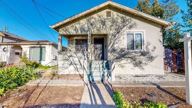 508 A St in Santa Rosa, CA - Building Photo - Building Photo