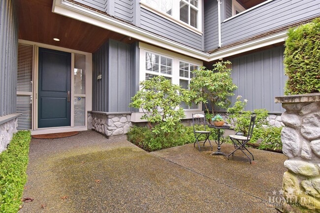 15715-15734 34 Ave in Surrey, BC - Building Photo - Building Photo