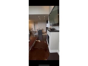 2970 King George Blvd in Surrey, BC - Building Photo - Building Photo