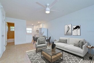 3017 49th St S in Gulfport, FL - Building Photo - Building Photo