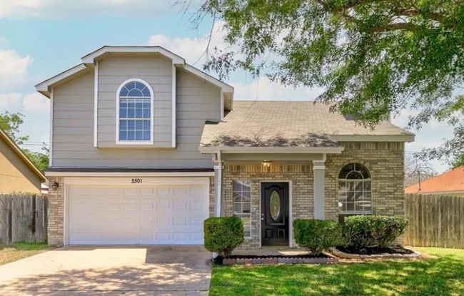 2501 Windmill Dr