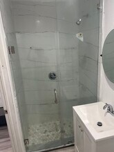 3961 NW 174th St, Unit Efficiency in Miami Gardens, FL - Building Photo - Building Photo