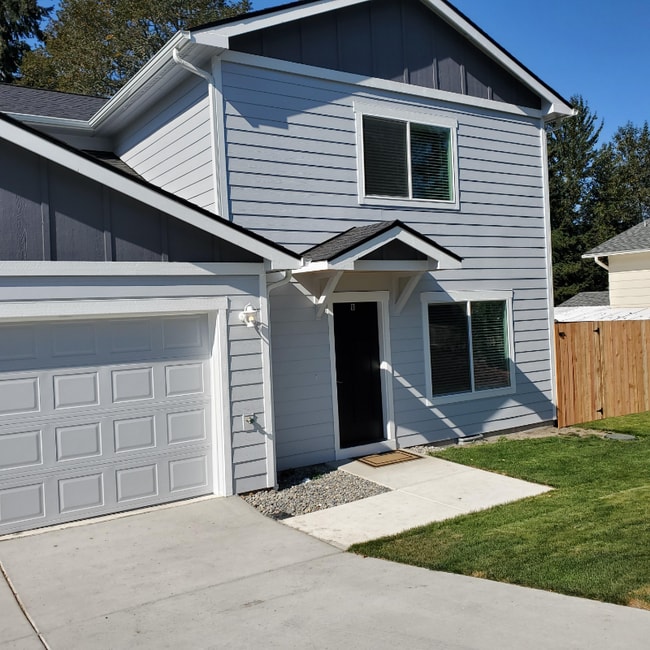 9229 Kenwood Dr SW in Tacoma, WA - Building Photo - Building Photo