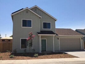 2923 Milo Wy in Chico, CA - Building Photo